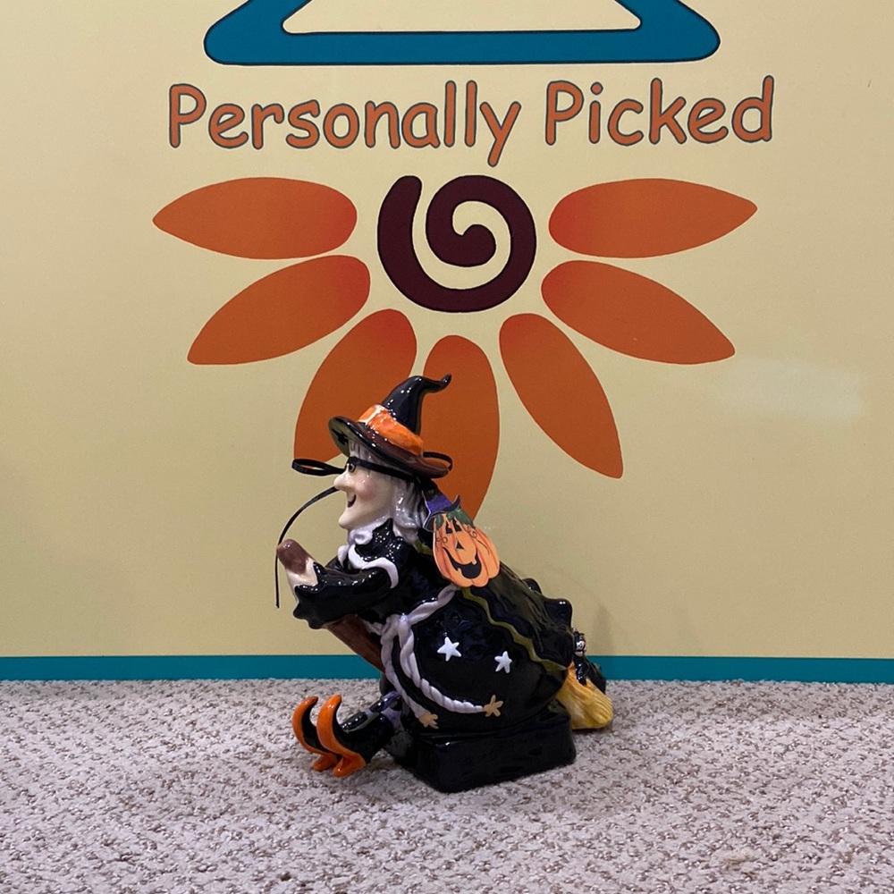 Blue Sky Clayworks WITCH Figurine